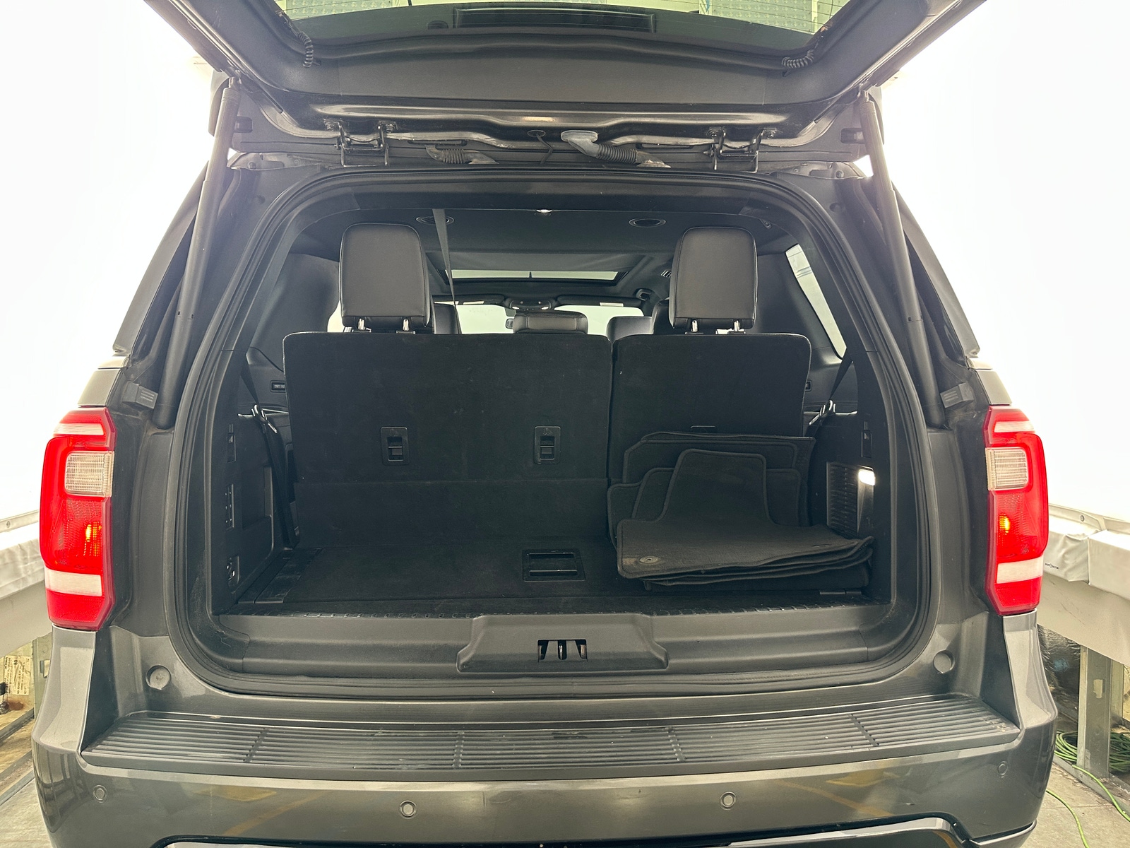 Thumbnail: 2021 Ford Expedition - 6