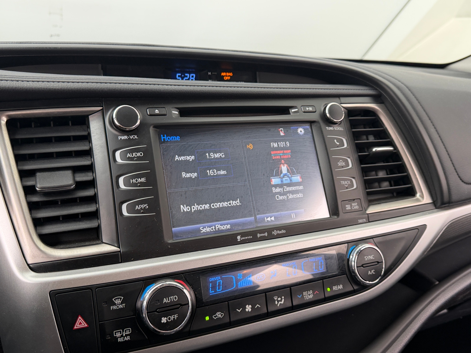 Thumbnail: 2018 Toyota Highlander - 3