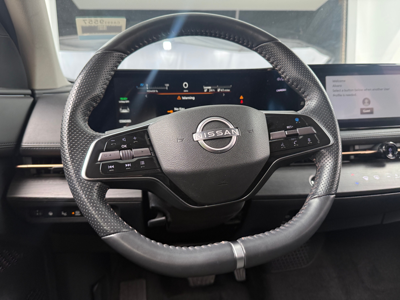 Thumbnail: 2023 Nissan Ariya - 4