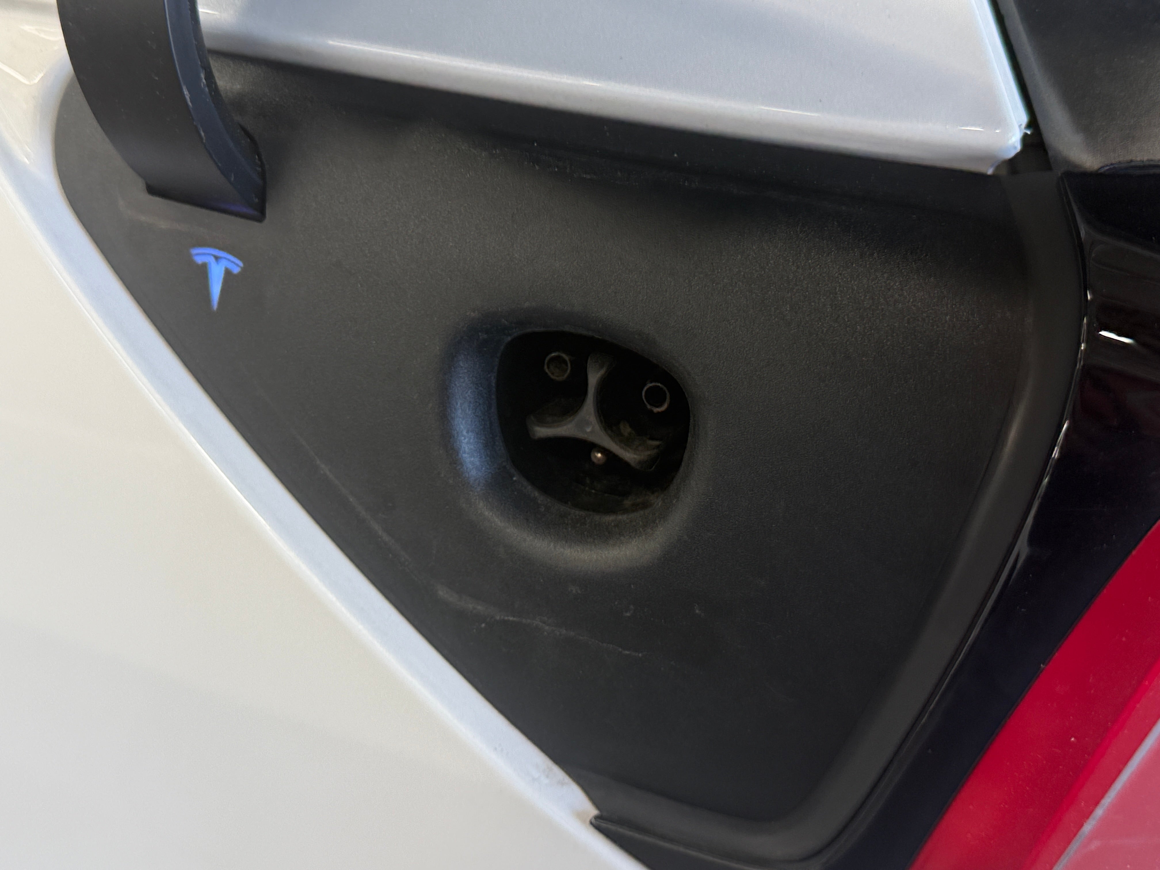 Used 2021 Tesla Model Y Long Range with VIN 5YJYGDEE5MF244941 for sale in Auburn, WA