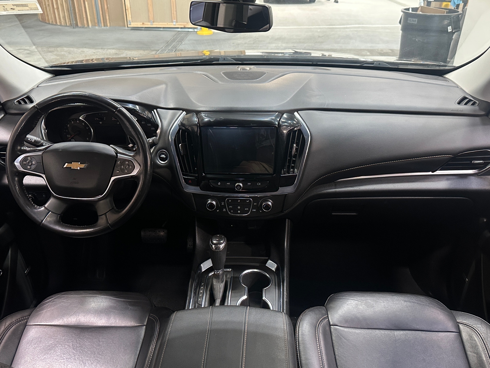 Thumbnail: 2018 Chevrolet Traverse - 2