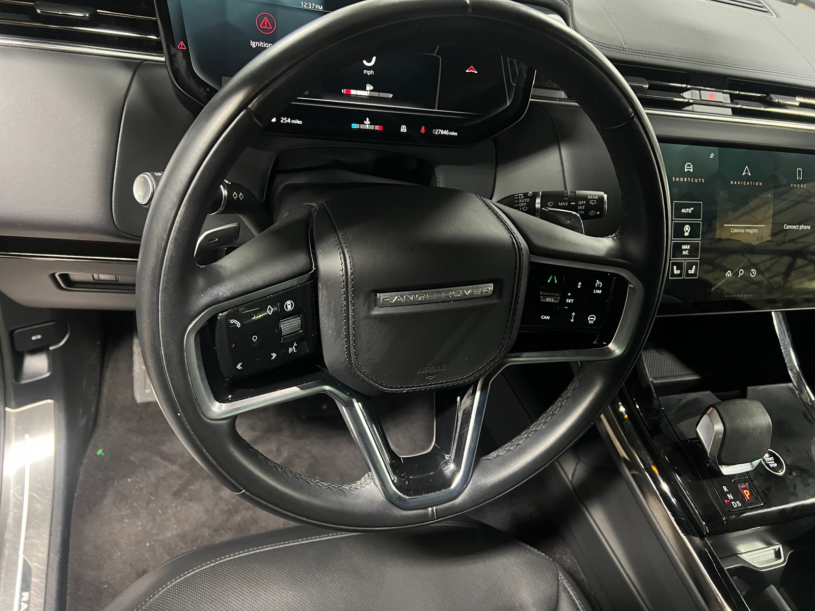 Thumbnail: 2025 Land Rover Range Rover Sport - 4