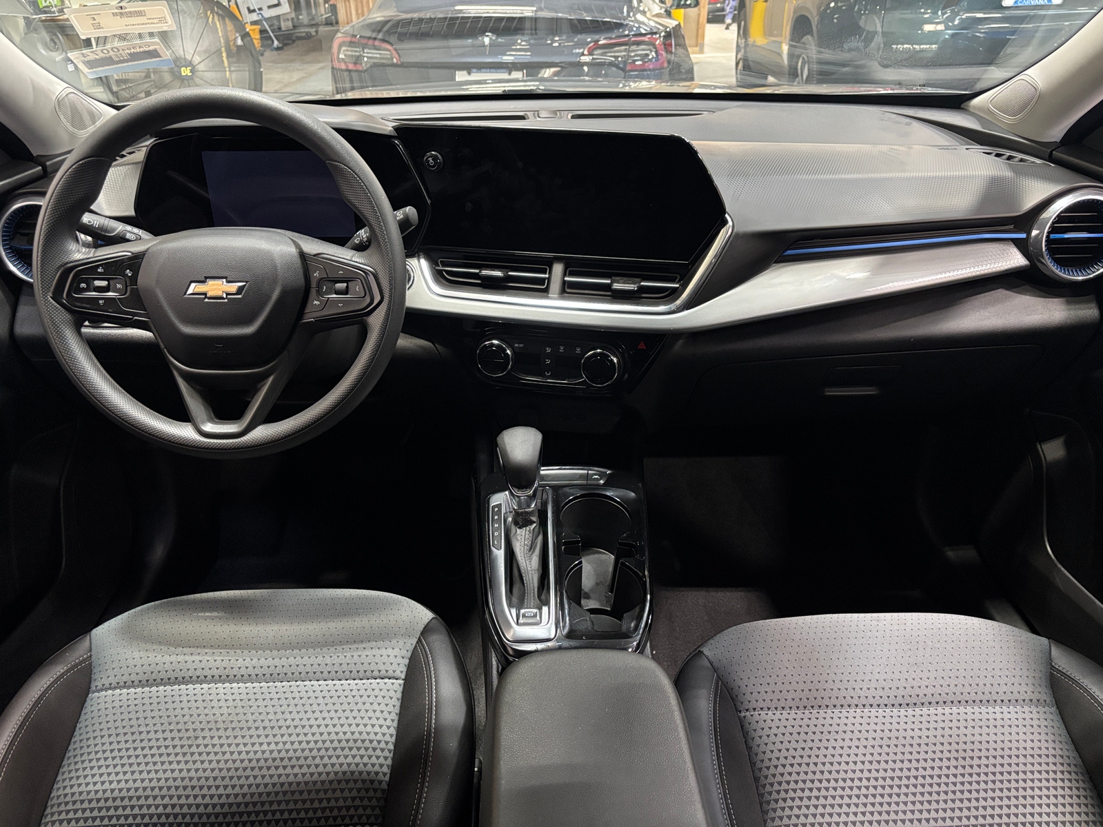 Thumbnail: 2025 Chevrolet Trax - 3