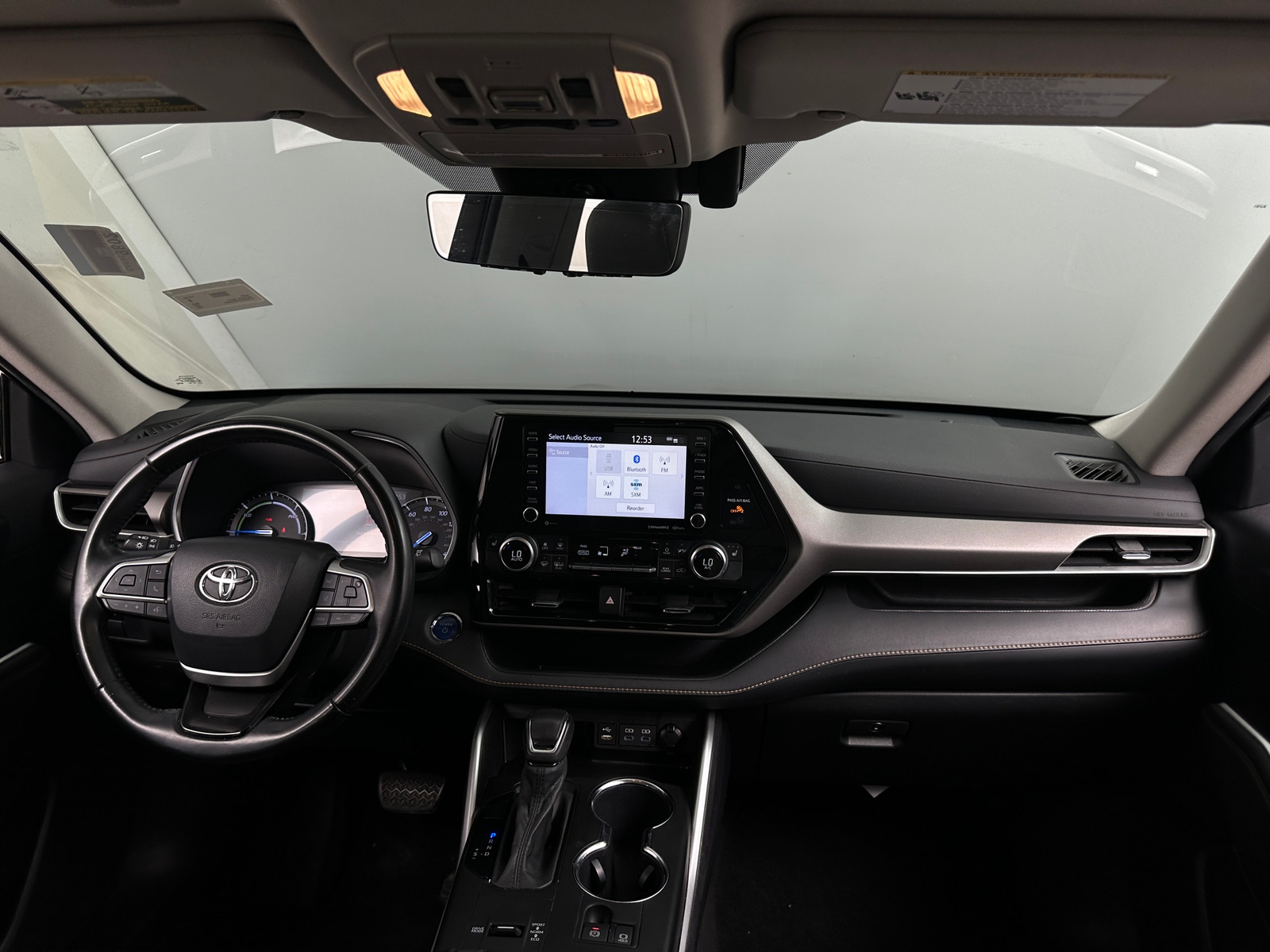 Thumbnail: 2022 Toyota Highlander - 3