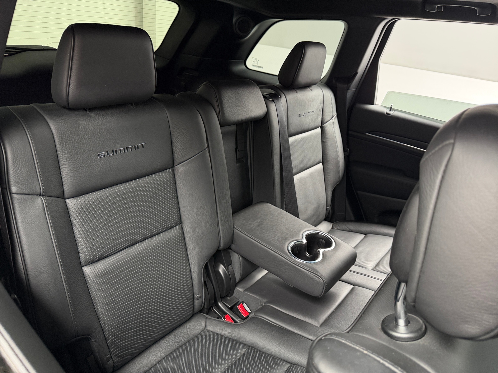 Thumbnail: 2015 Jeep Grand Cherokee - 5