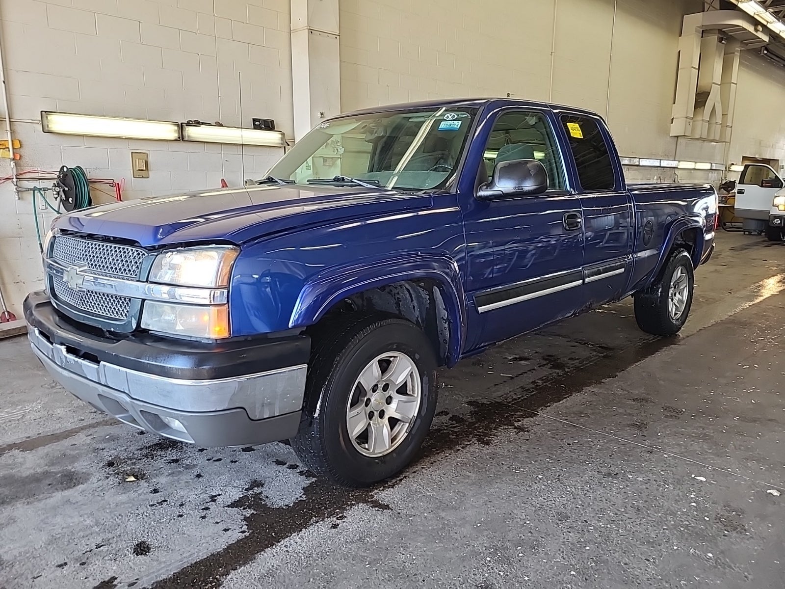 2004 Chevrolet Silverado 1500 Ext Cab 143.5" WB 4WD Z71