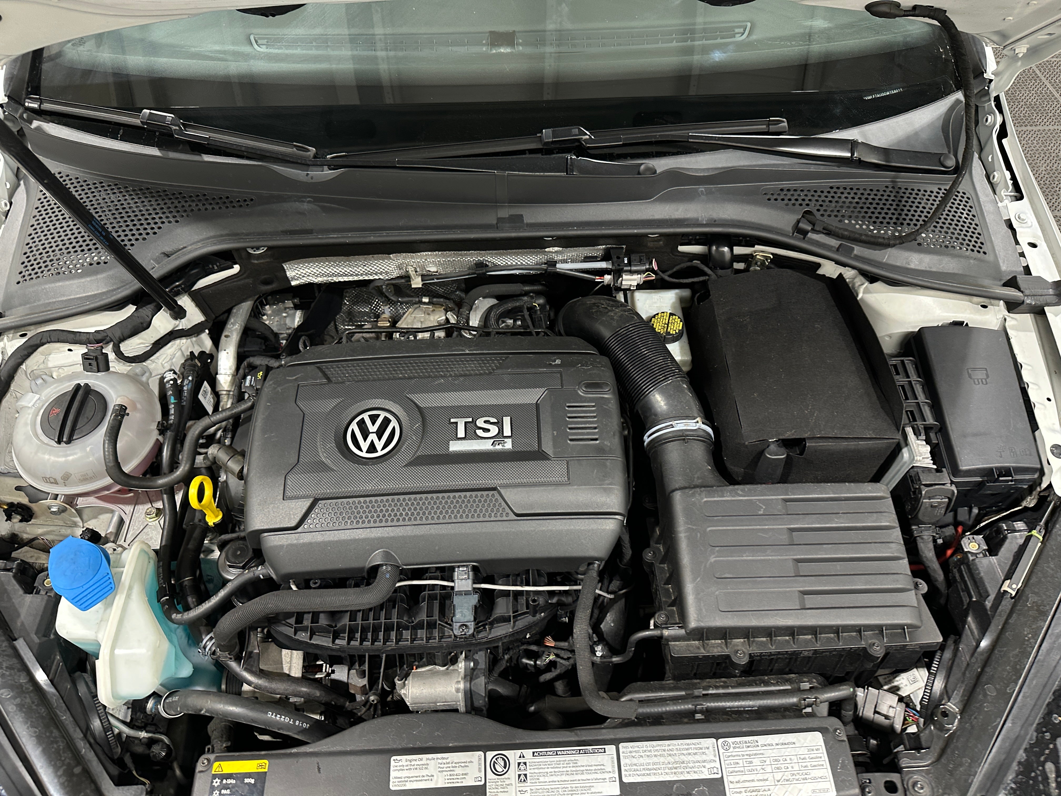2016 Volkswagen Golf R