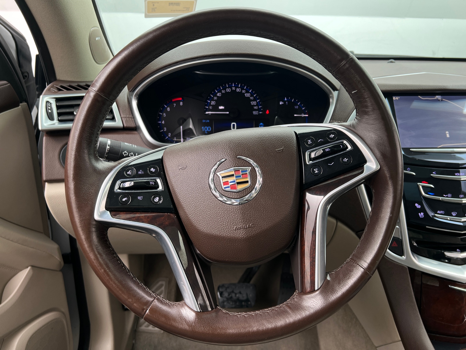 Thumbnail: 2016 Cadillac SRX - 4