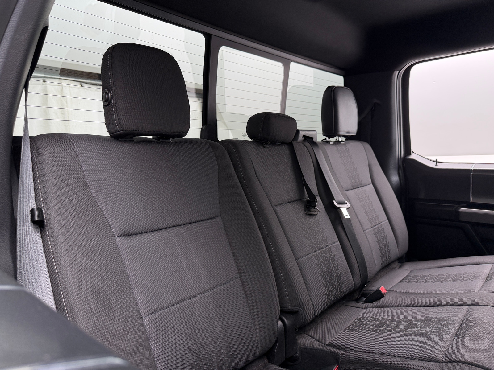 Thumbnail: 2019 Ford Econoline - 6