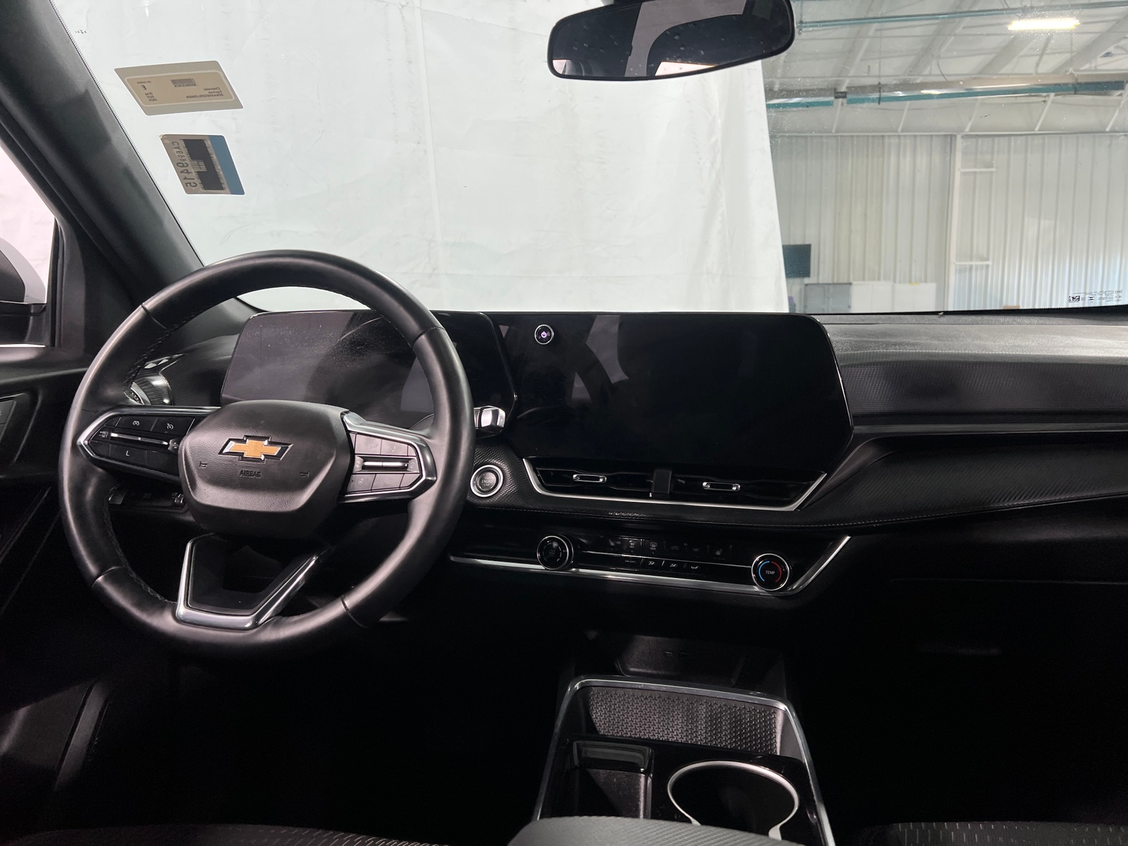 Thumbnail: 2025 Chevrolet Equinox - 3