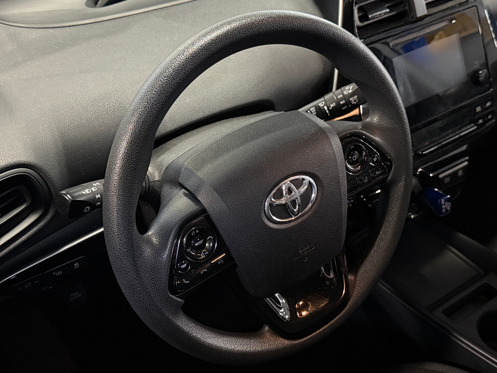 Thumbnail: 2019 Toyota Prius - 5