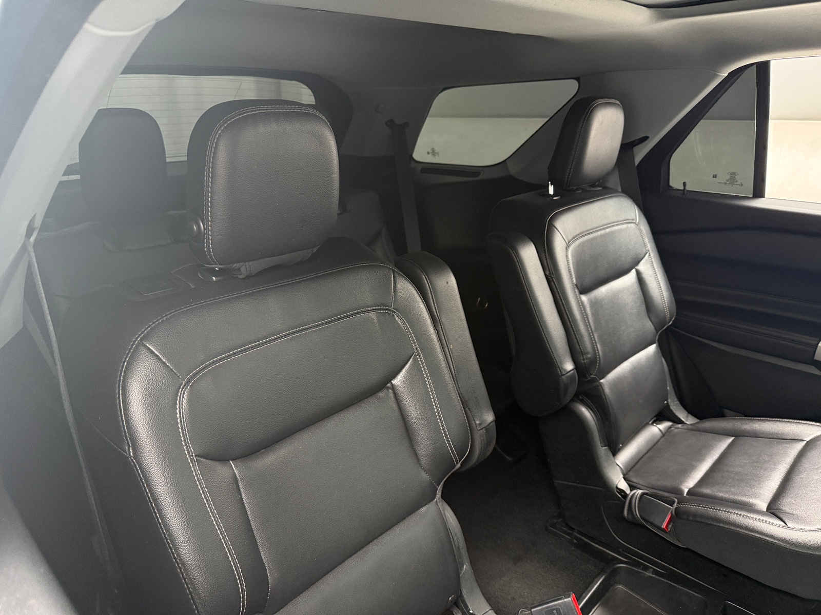 Thumbnail: 2020 Ford Explorer - 5