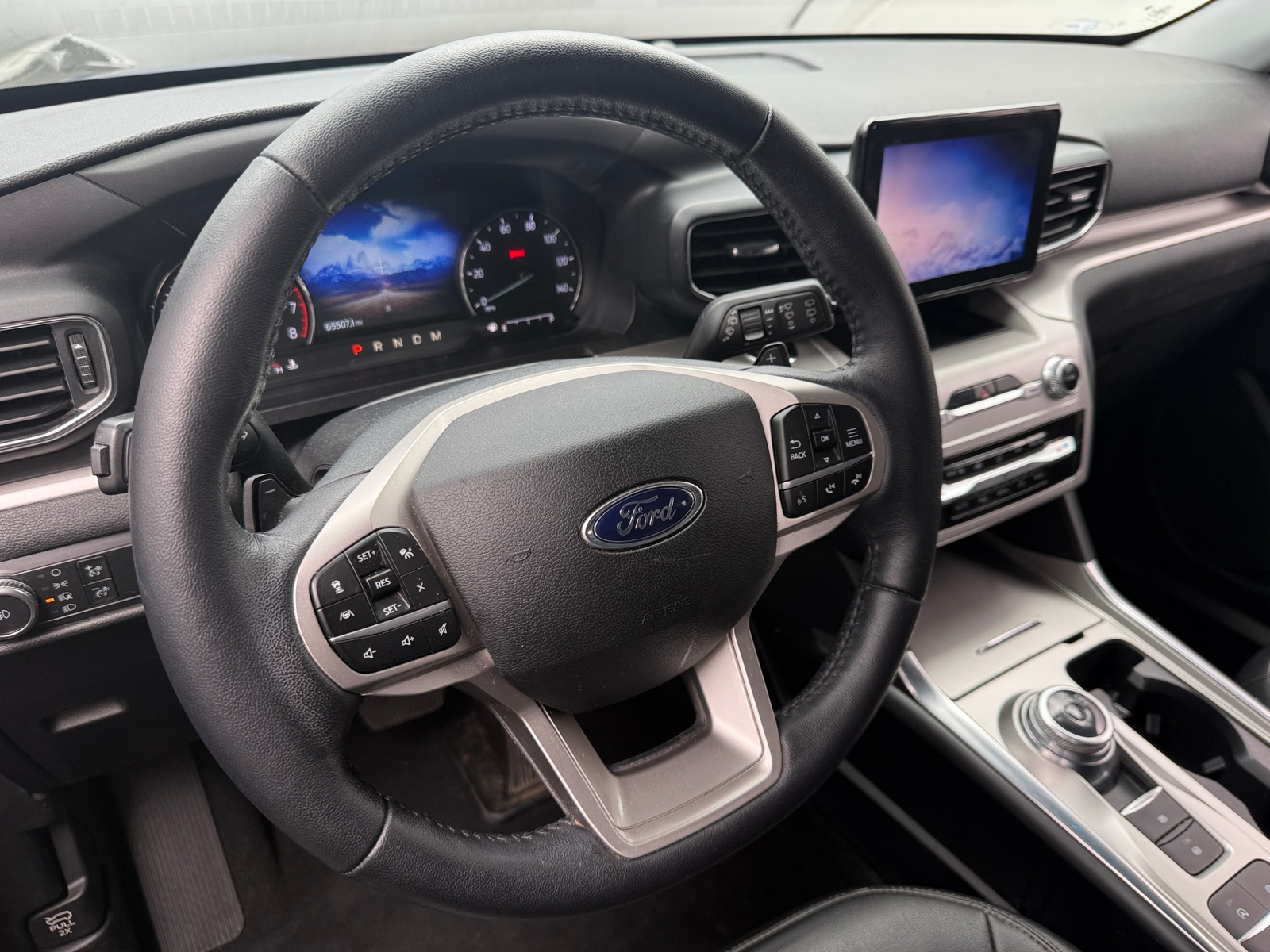 Thumbnail: 2020 Ford Explorer - 4