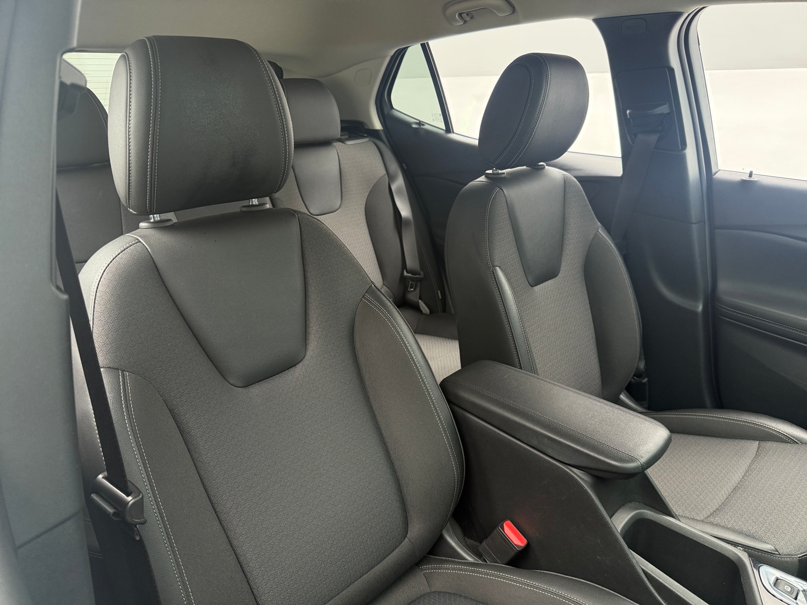 Thumbnail: 2025 Buick Encore GX - 2