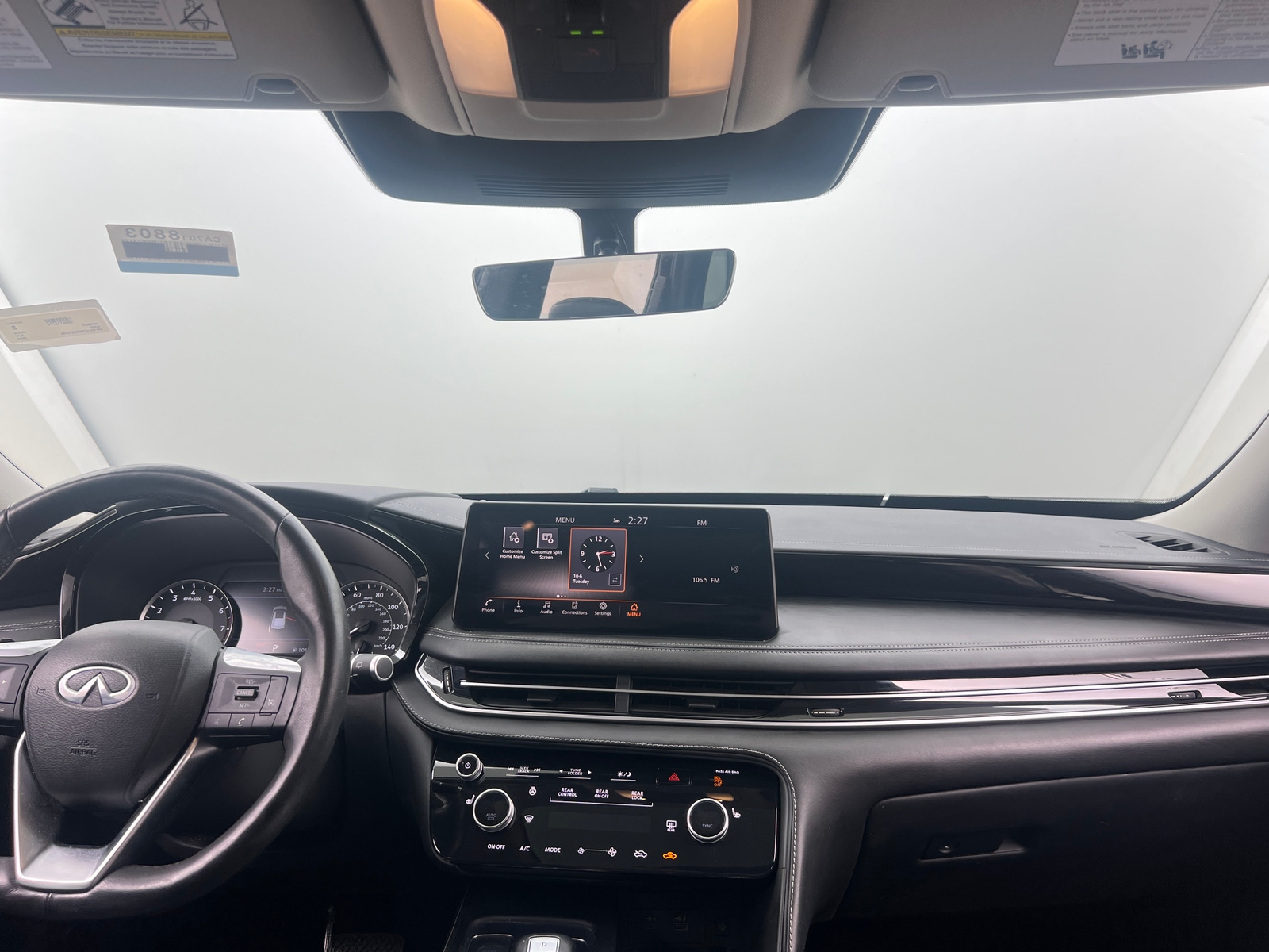 Thumbnail: 2023 INFINITI QX60 - 2