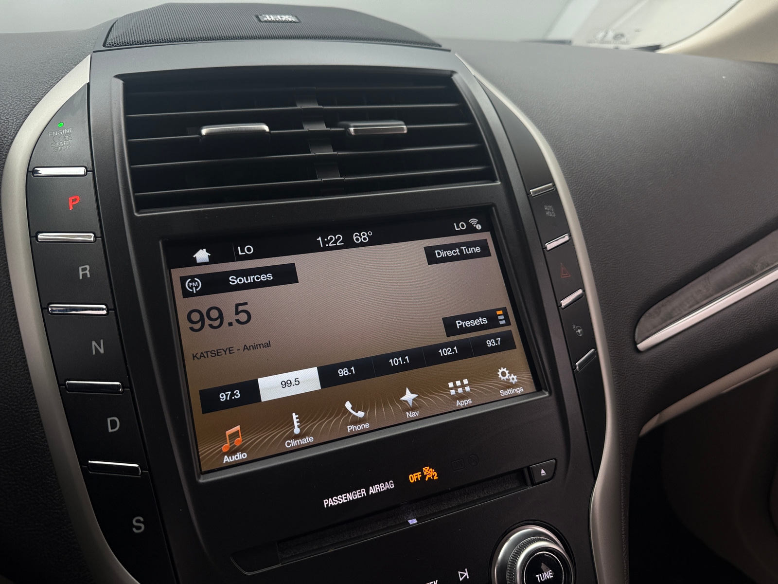 Thumbnail: 2018 Lincoln MKC - 3