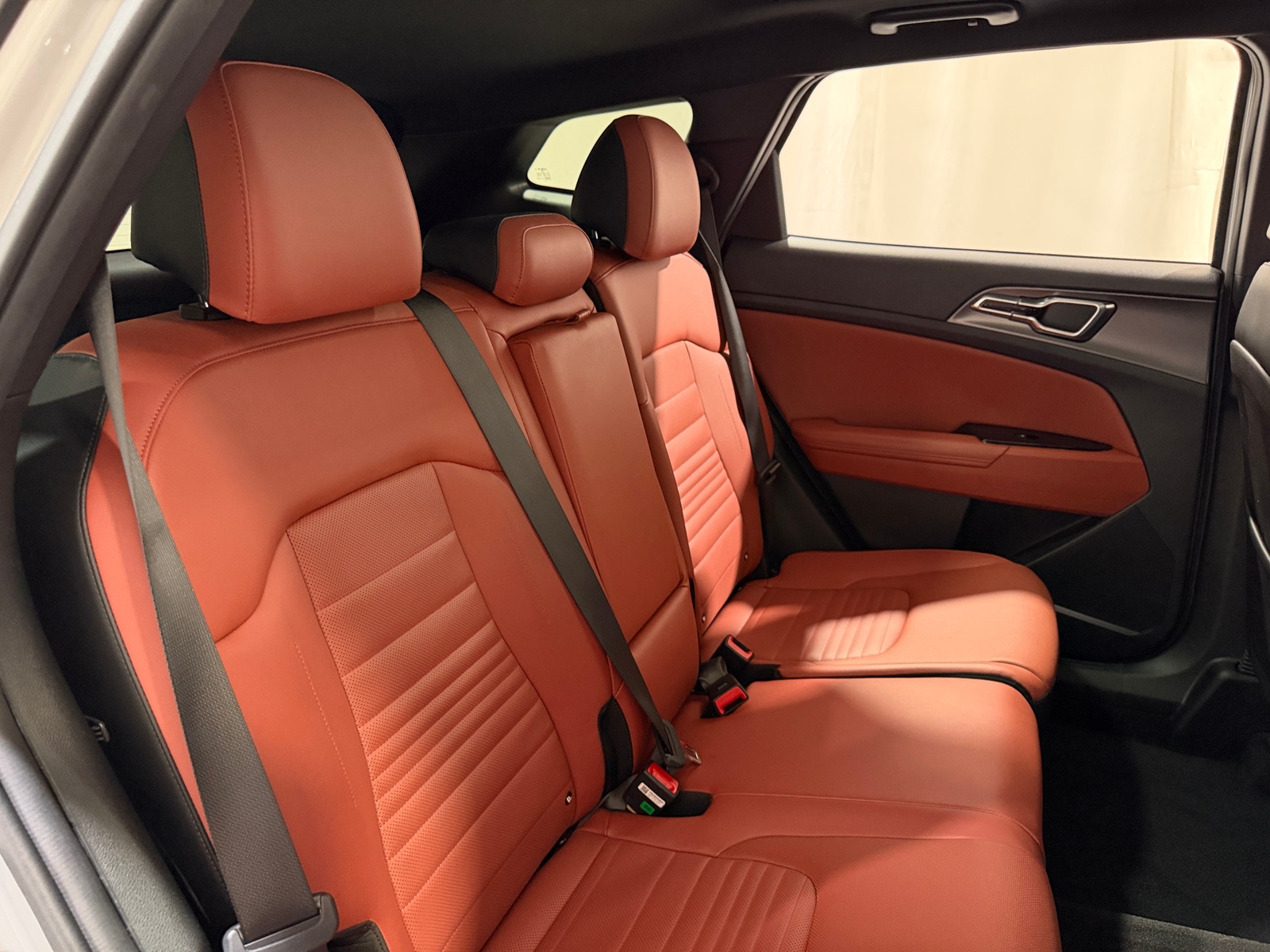 Thumbnail: 2023 Kia Sportage - 5