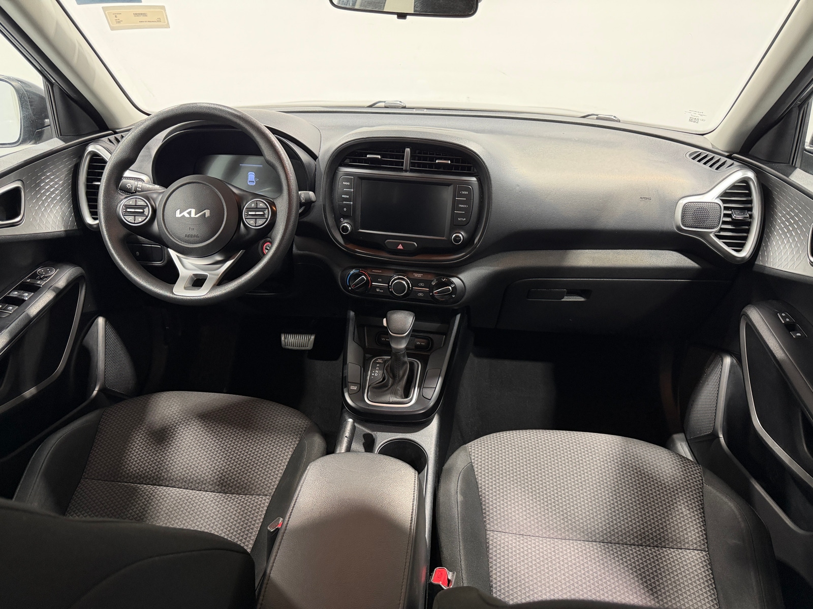 Thumbnail: 2024 Kia Soul - 3