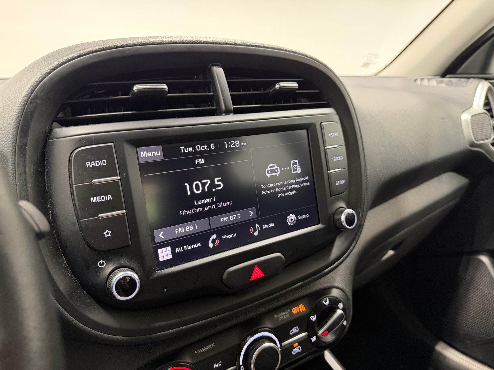 Thumbnail: 2024 Kia Soul - 4