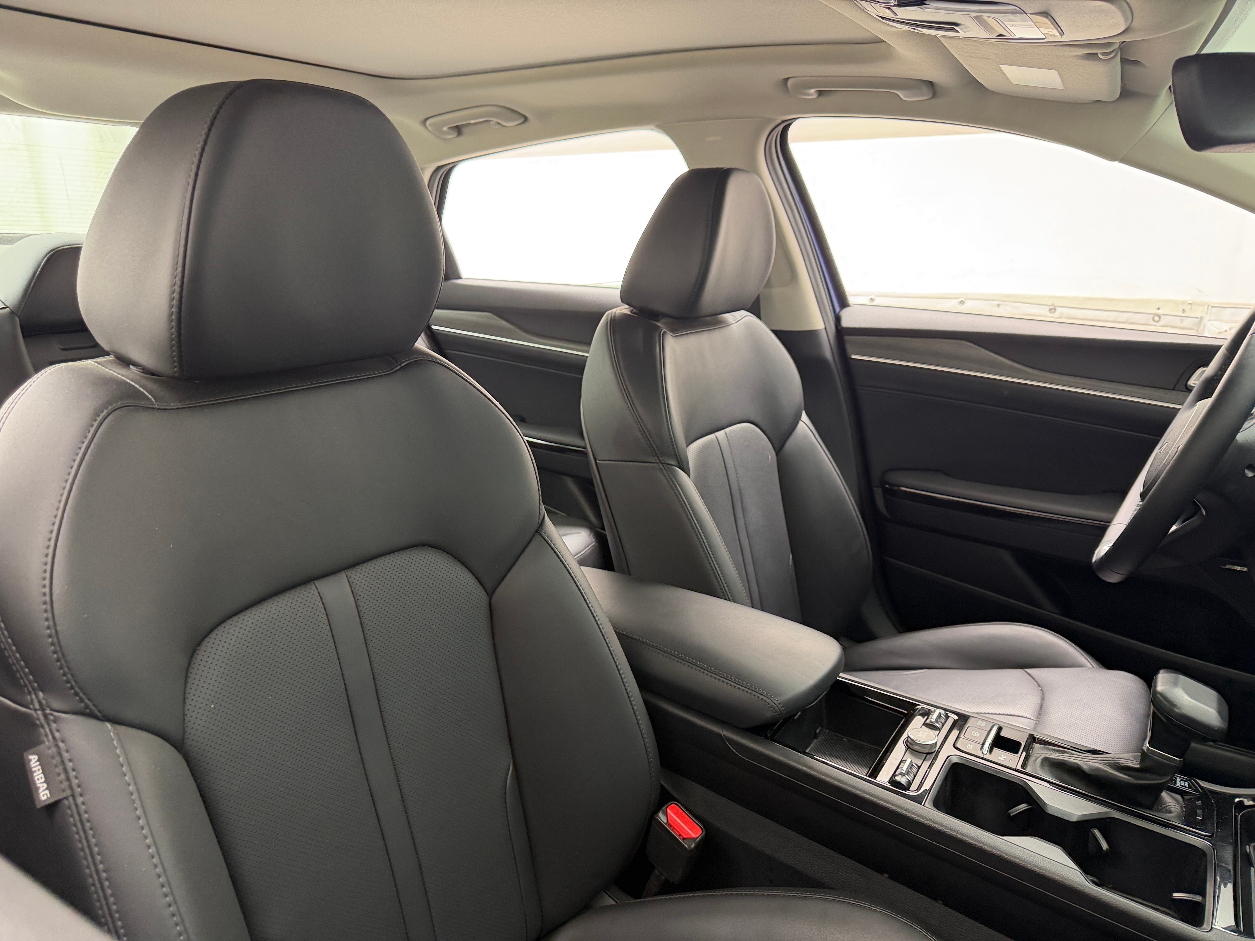 2025 Kia K5 EX