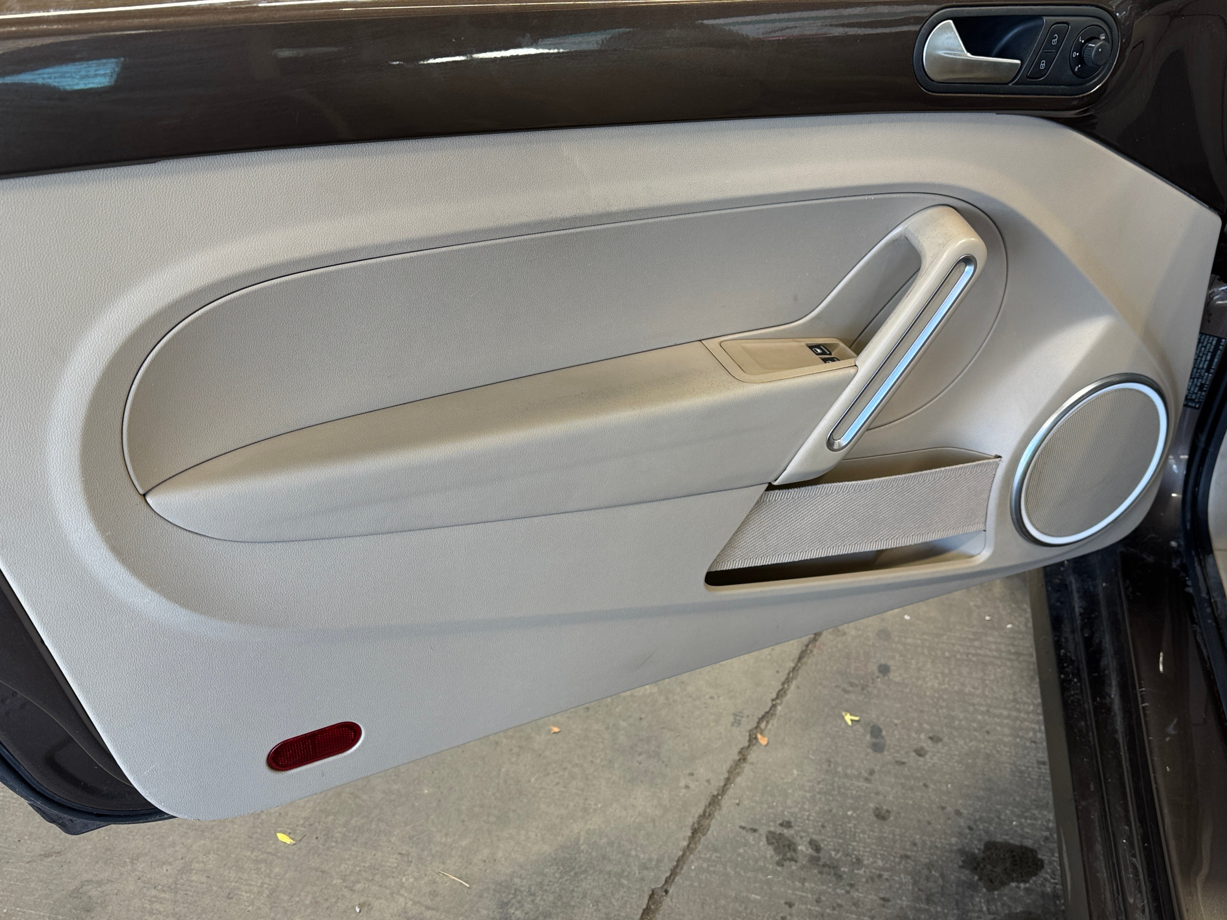 2013 Volkswagen Beetle