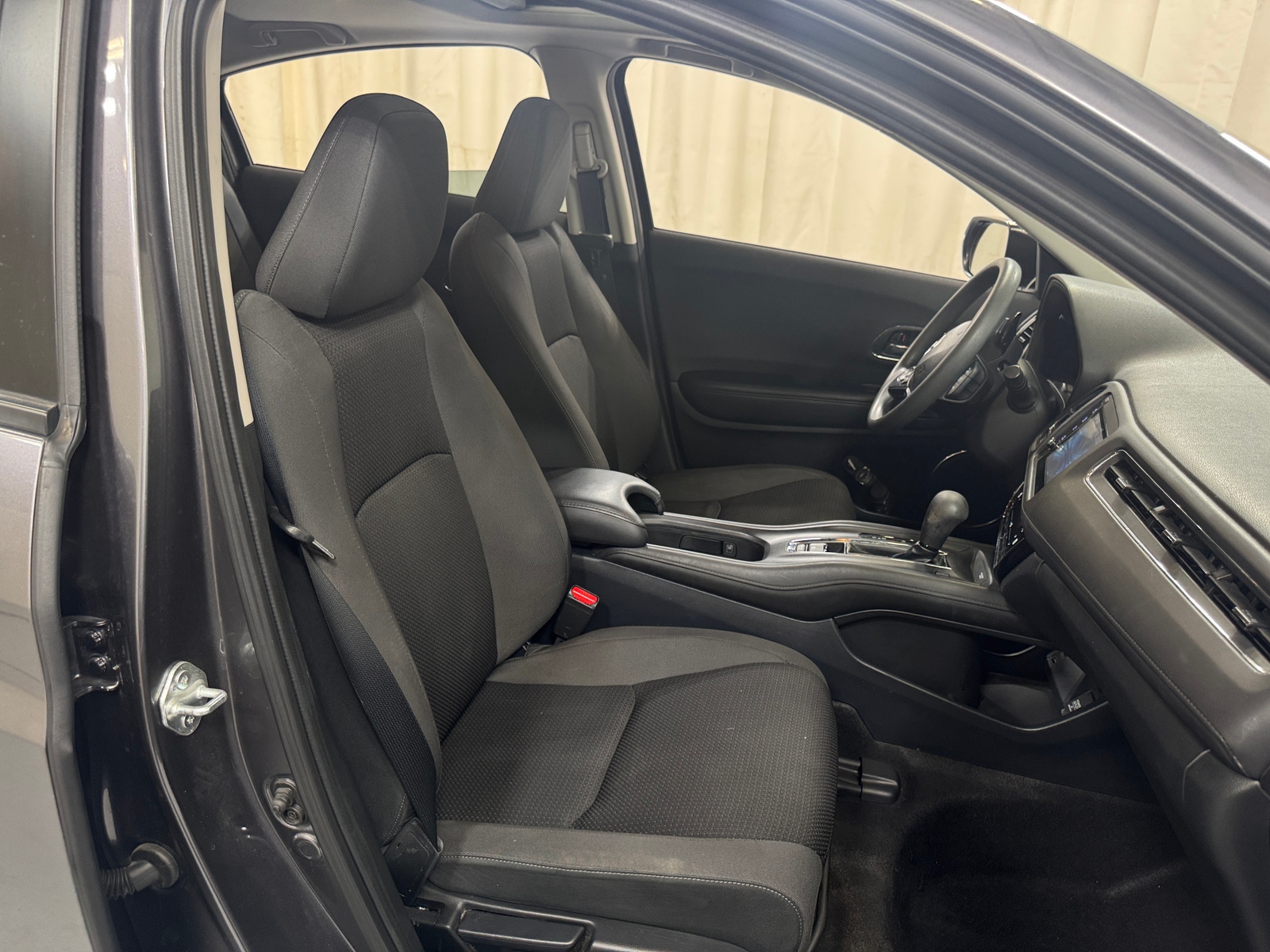 Thumbnail: 2022 Honda HR-V - 2