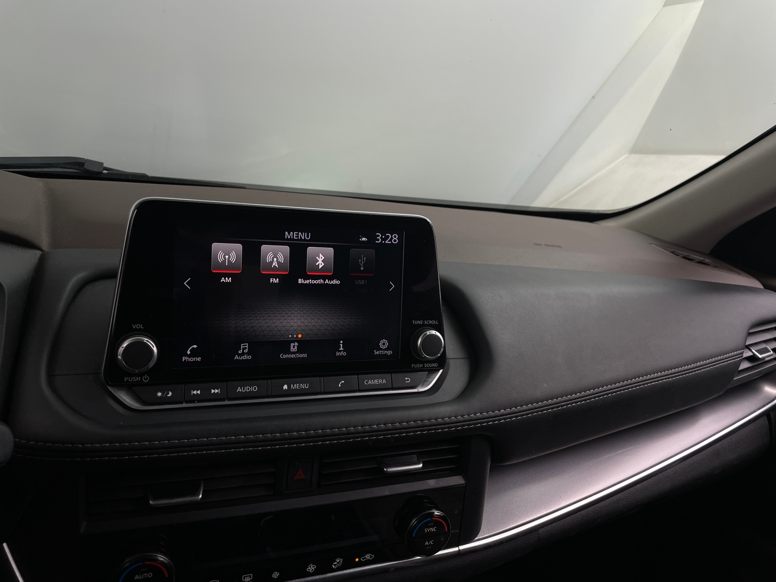Thumbnail: 2023 Nissan Rogue - 4