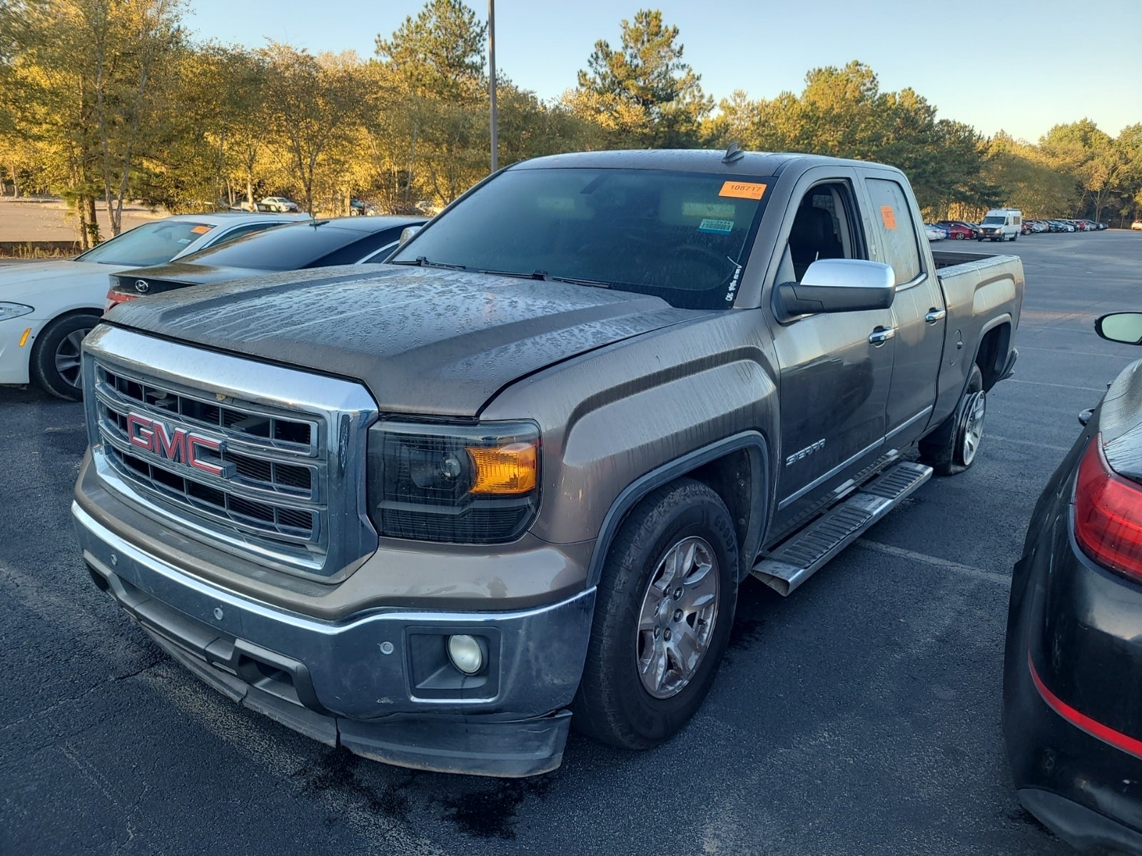 2014 GMC Sierra 1500 2WD Double Cab 143.5" SLT