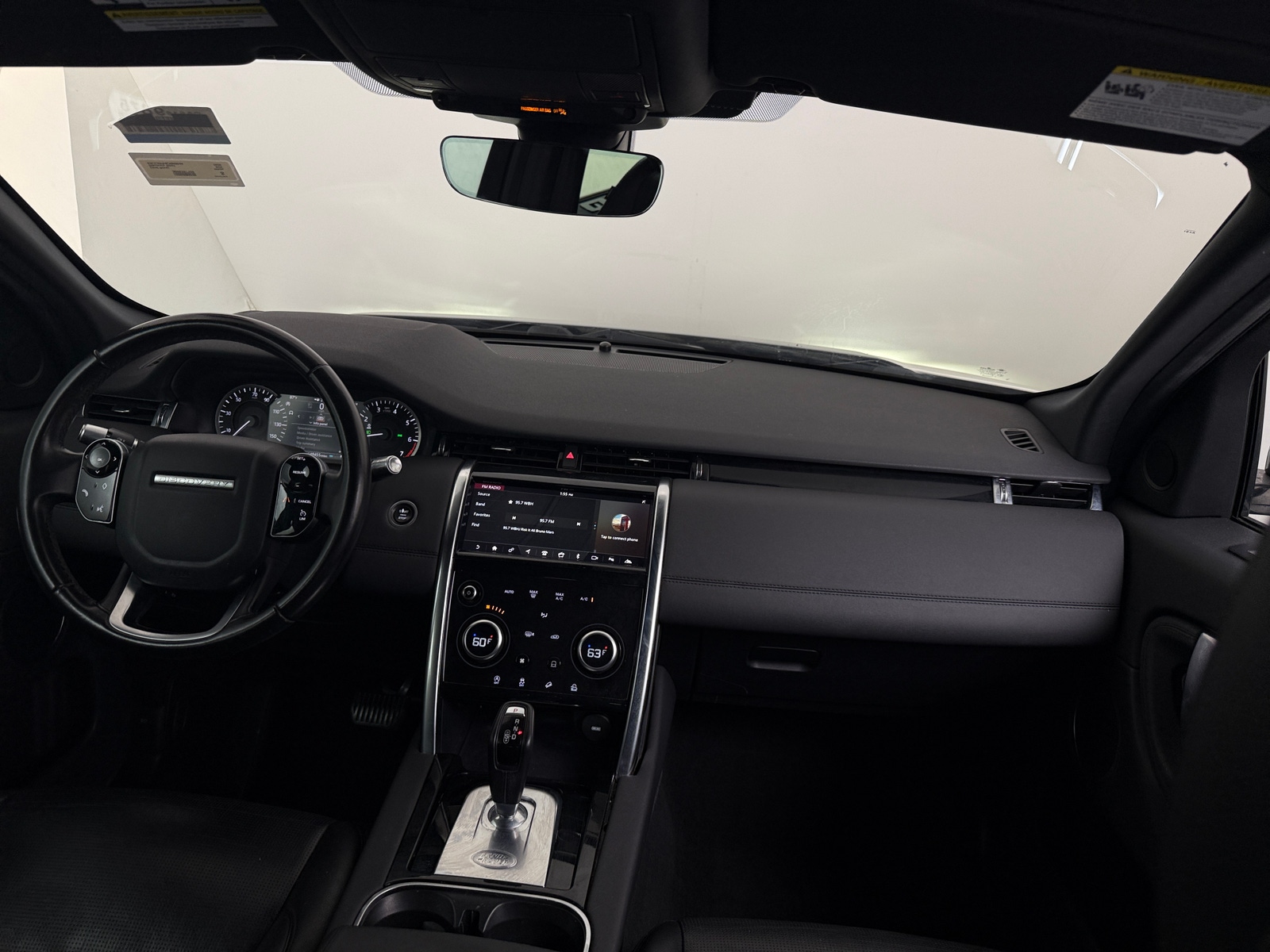 Thumbnail: 2020 Land Rover Discovery Sport - 2