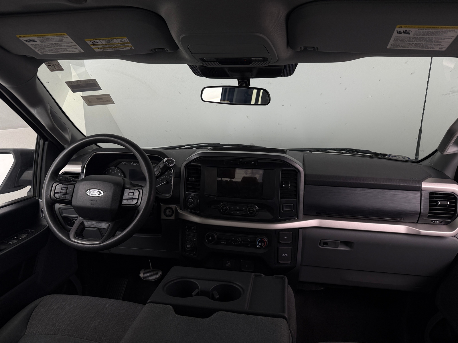 Thumbnail: 2021 Ford Econoline - 3