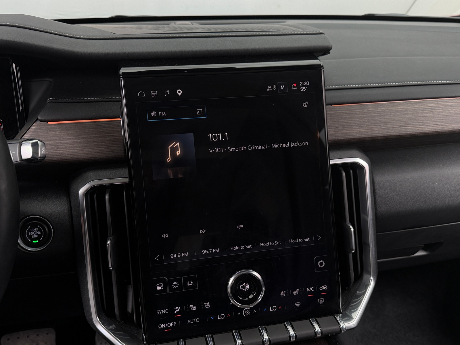 Thumbnail: 2025 GMC Acadia - 3