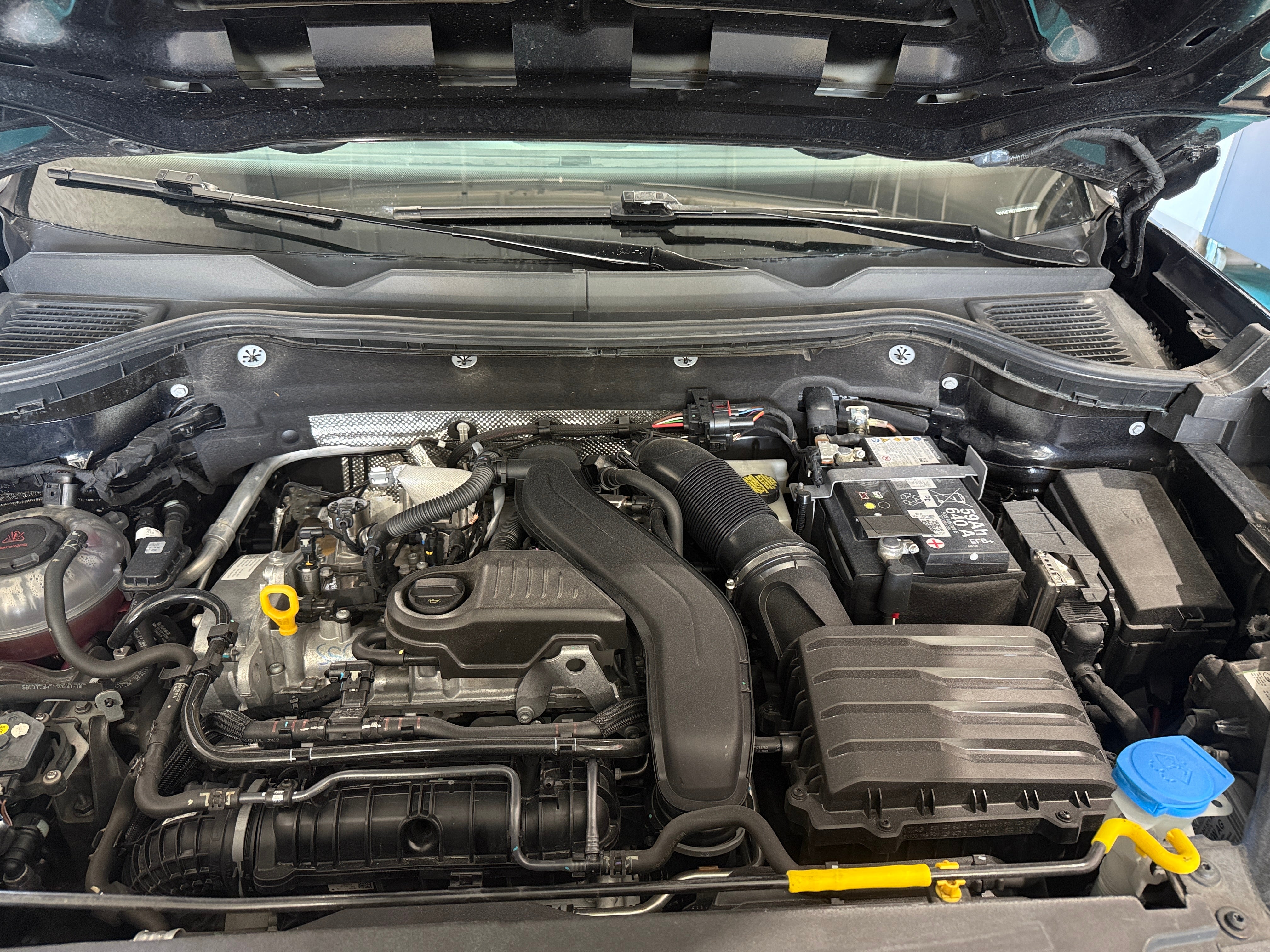 2025 Volkswagen Taos S