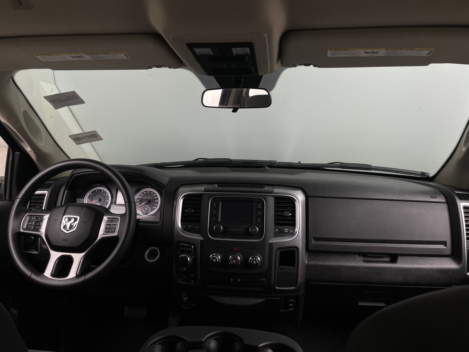 Thumbnail: 2024 RAM 1500 Classic - 3