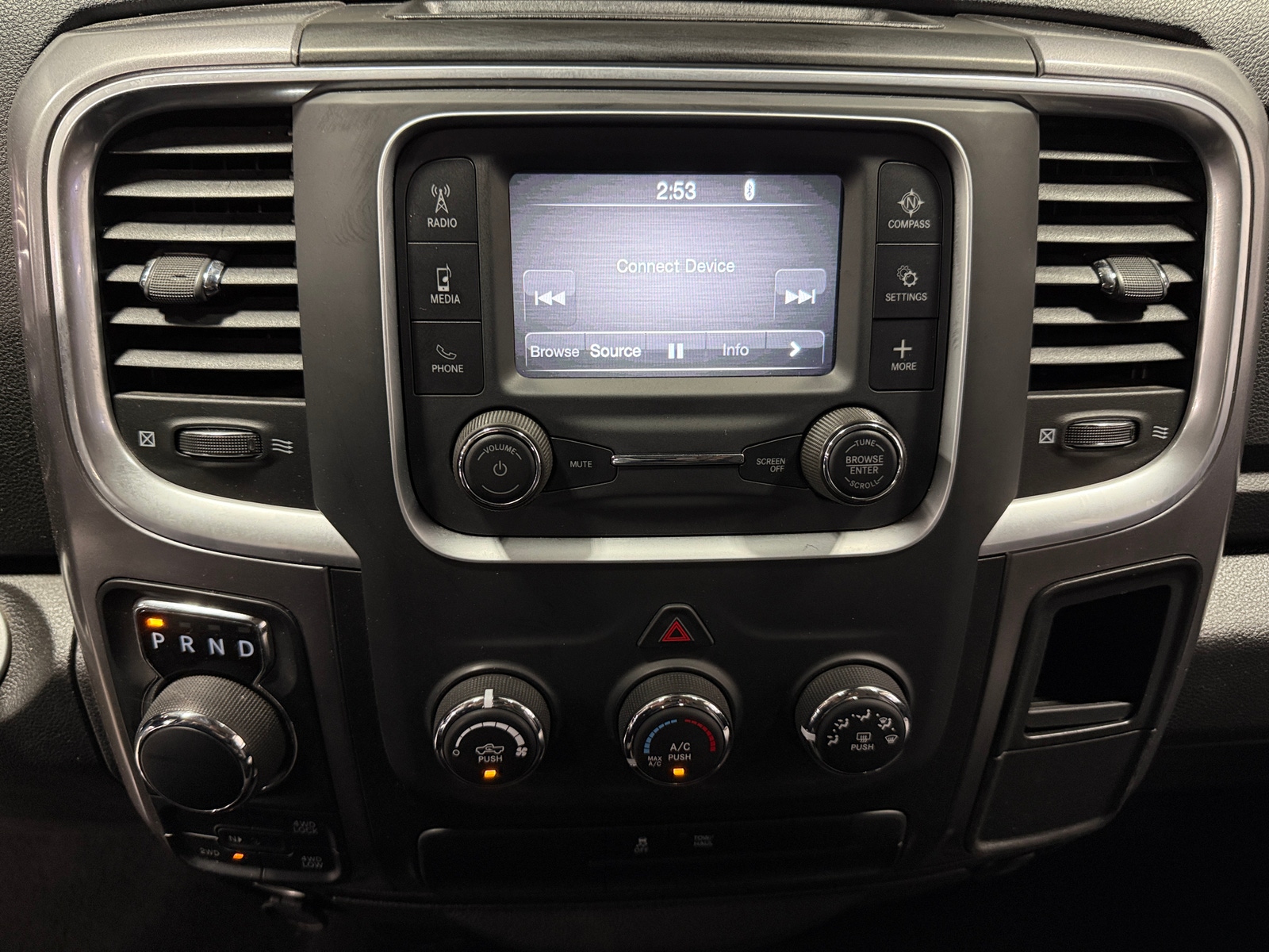 Thumbnail: 2024 RAM 1500 Classic - 4