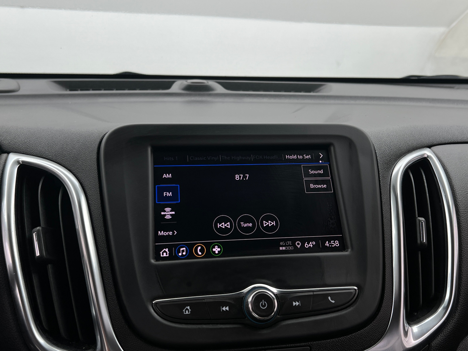 Thumbnail: 2024 Chevrolet Equinox - 4