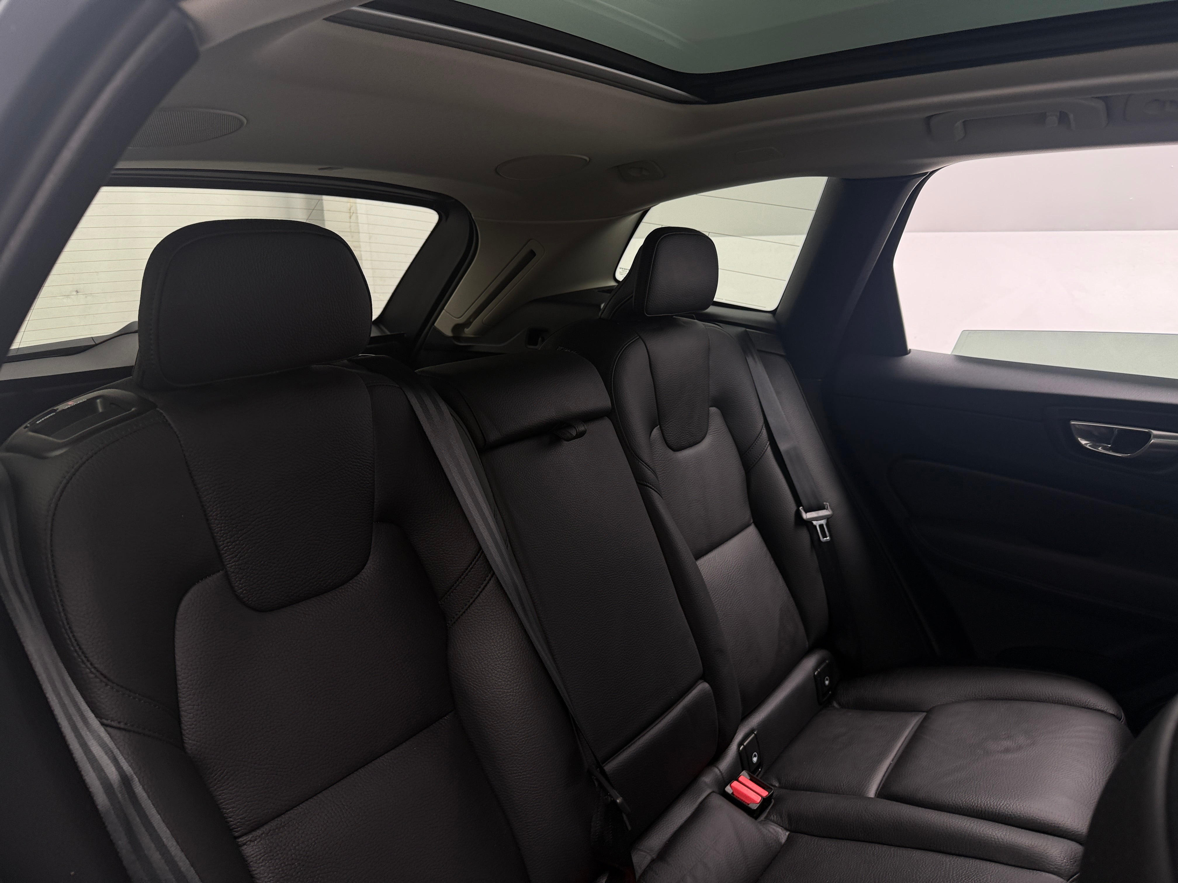 2024 Volvo XC60 Plus
