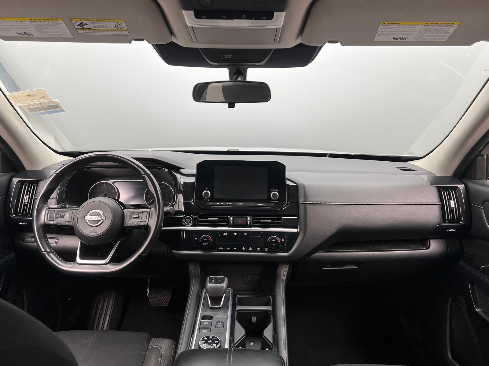 Thumbnail: 2022 Nissan Pathfinder - 3
