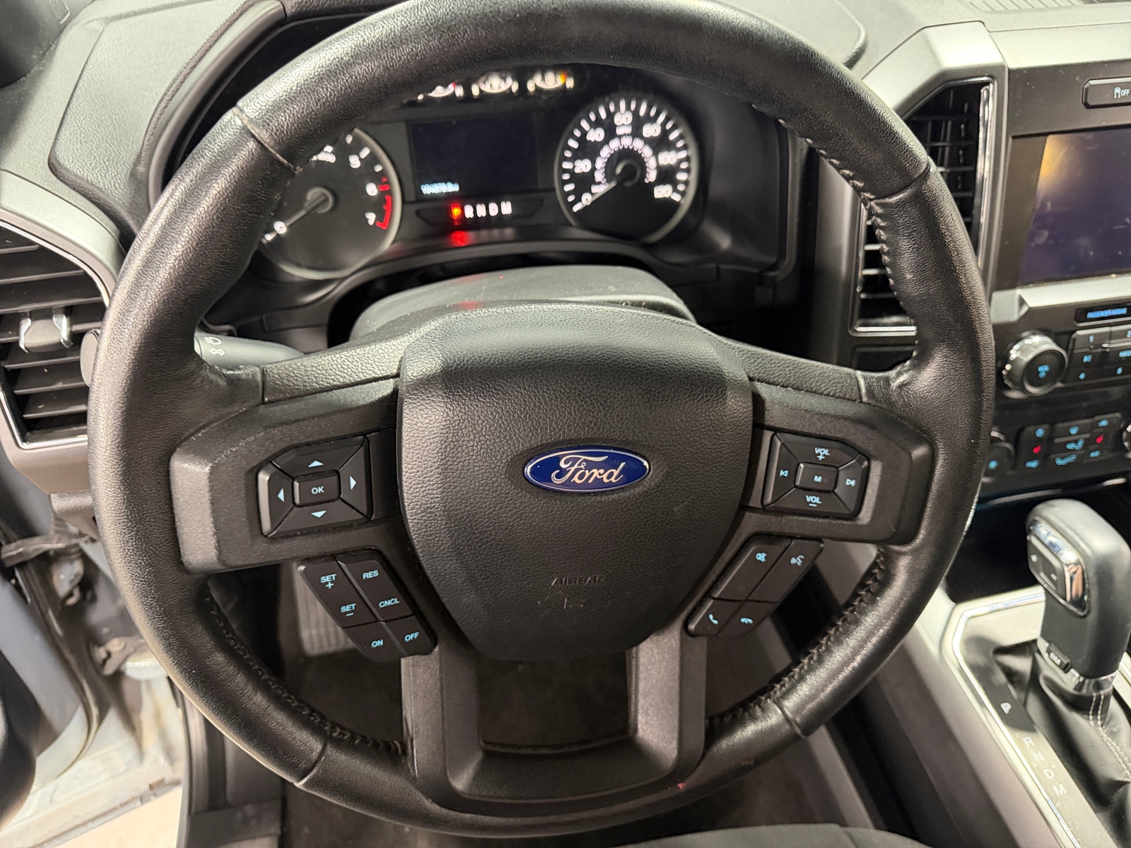 Thumbnail: 2019 Ford Econoline - 5