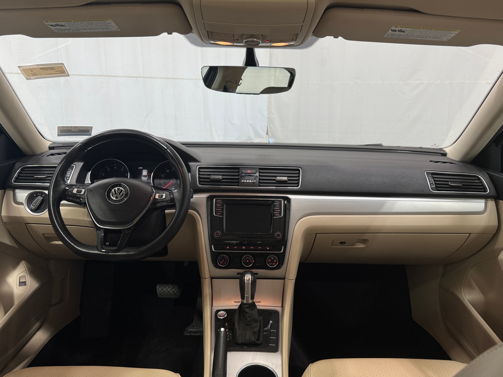 Thumbnail: 2019 Volkswagen Passat - 2