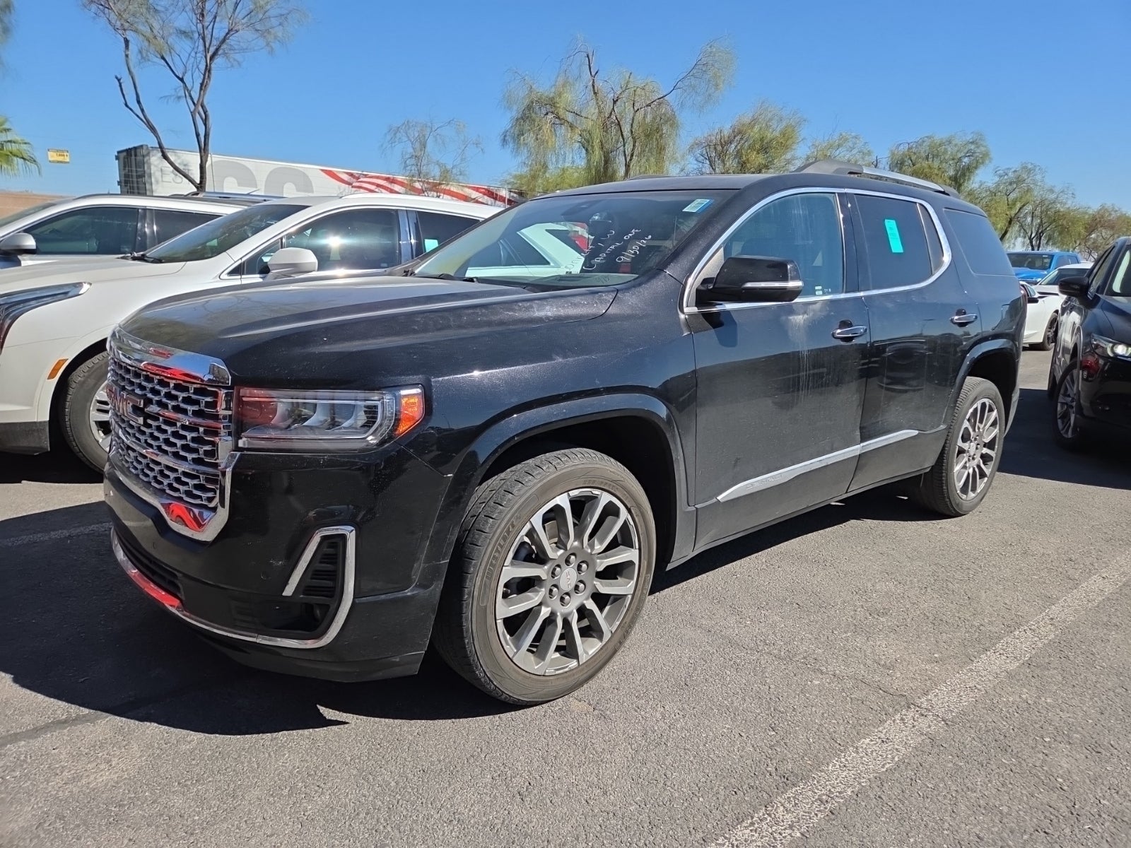 2023 GMC Acadia Denali