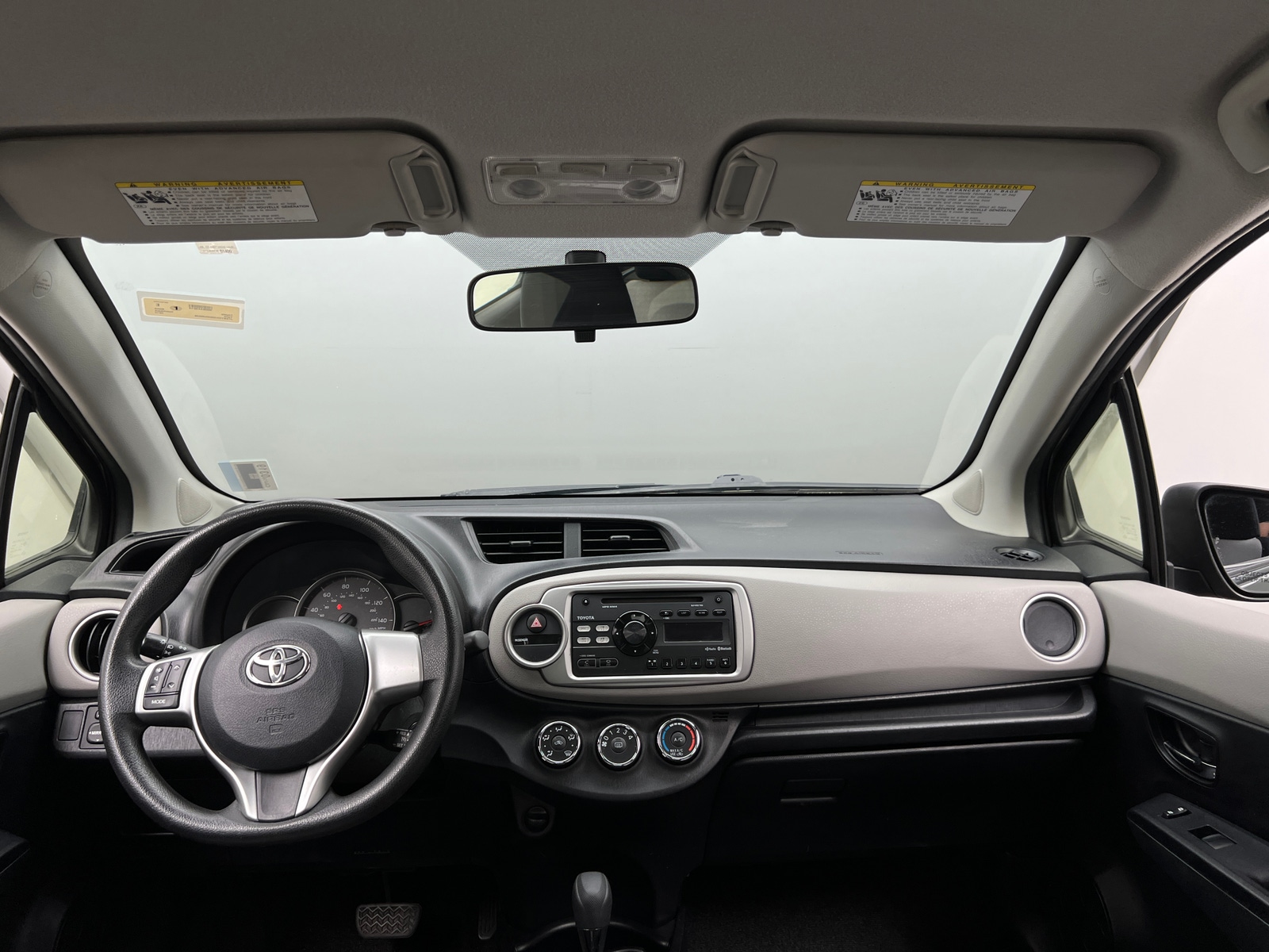 Thumbnail: 2013 Toyota Yaris - 3