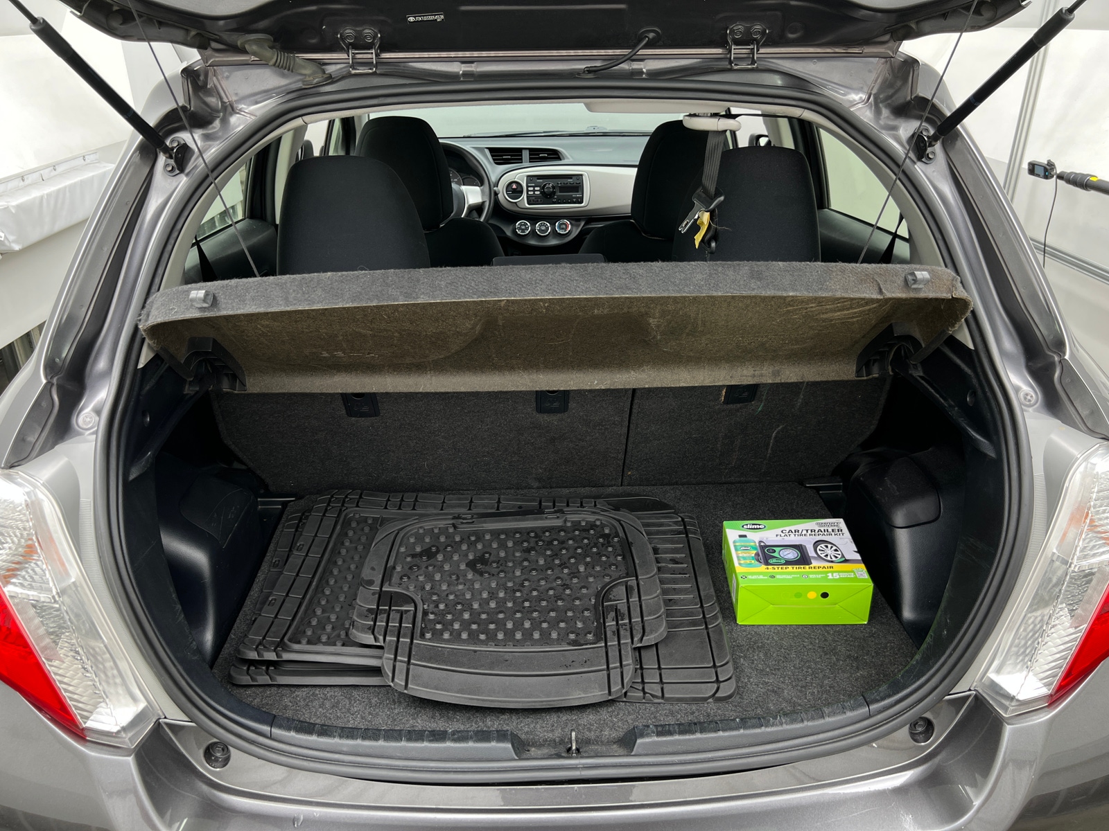 Thumbnail: 2013 Toyota Yaris - 7
