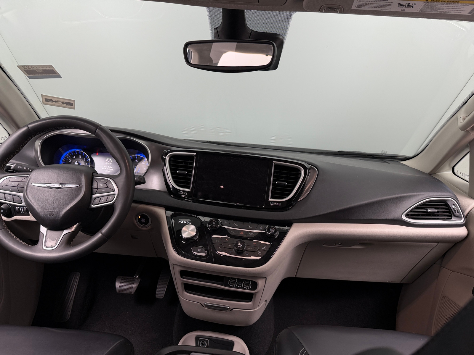 Thumbnail: 2023 Chrysler Pacifica - 2