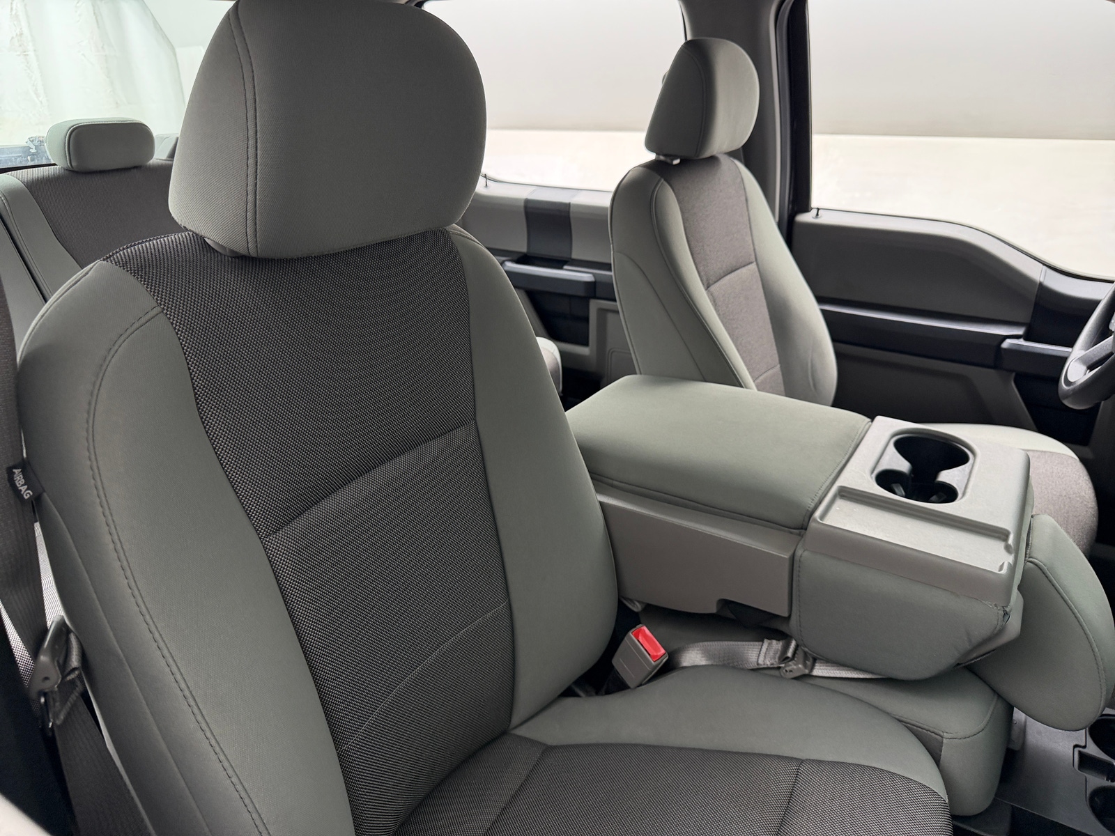Thumbnail: 2019 Ford Econoline - 2