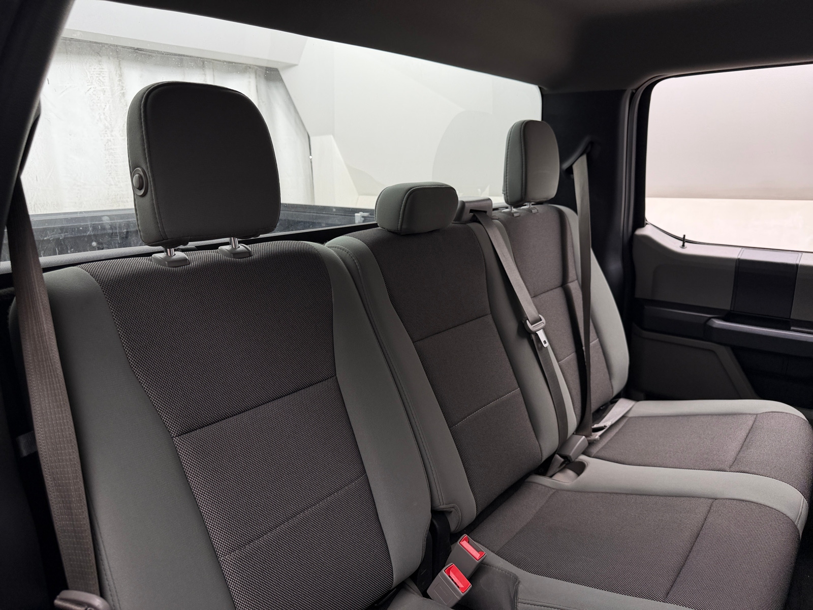 Thumbnail: 2019 Ford Econoline - 6