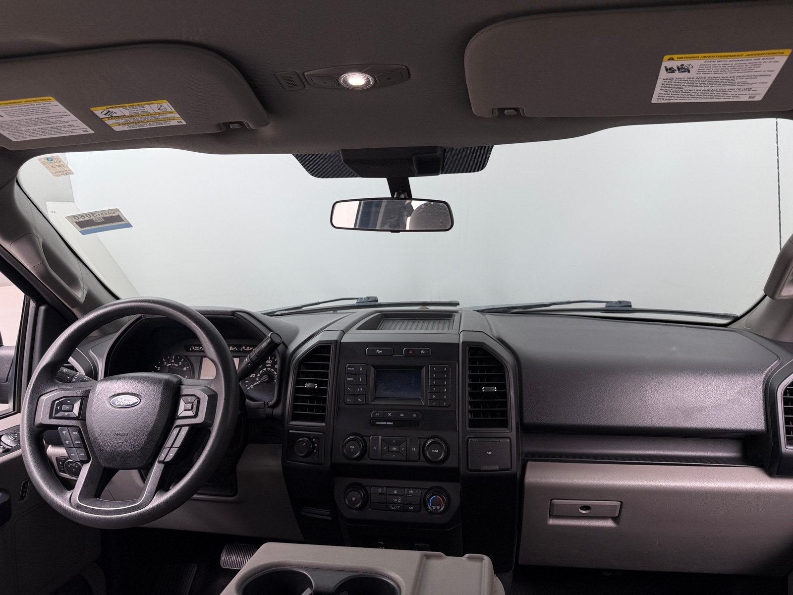 Thumbnail: 2019 Ford Econoline - 3
