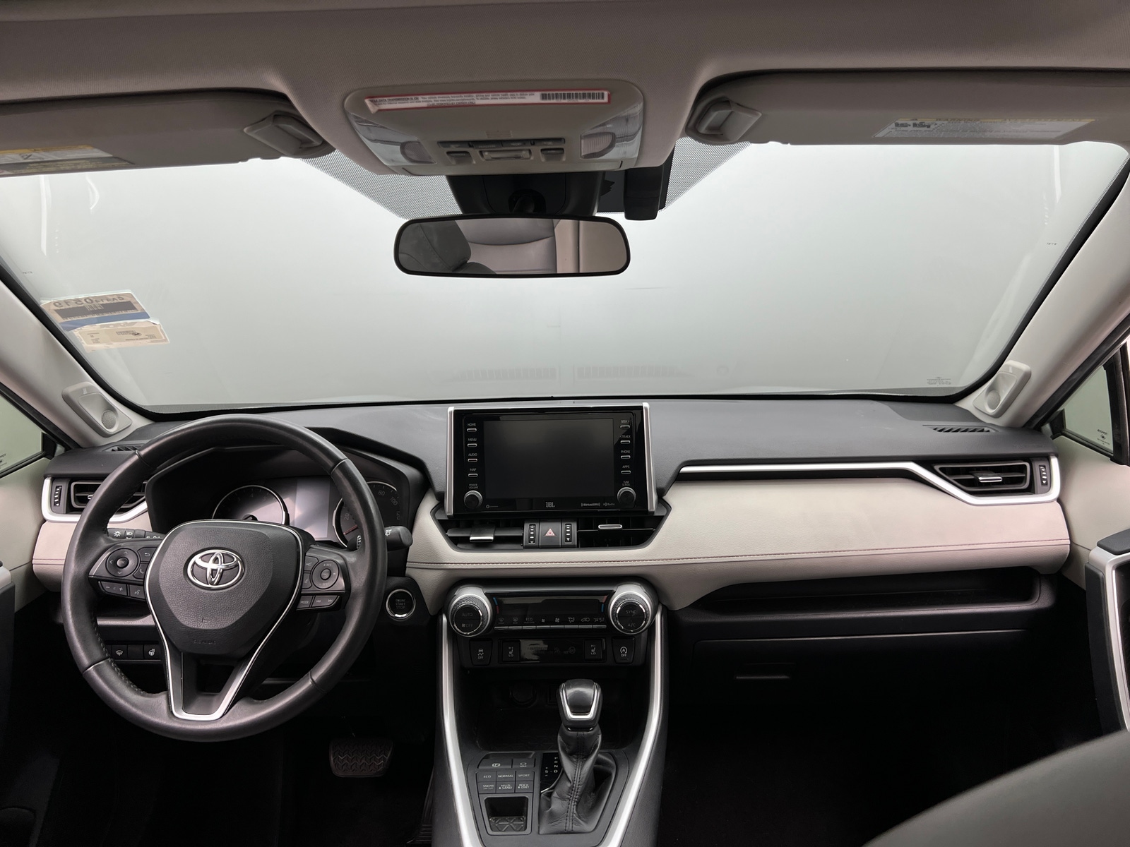 Thumbnail: 2020 Toyota RAV4 - 2