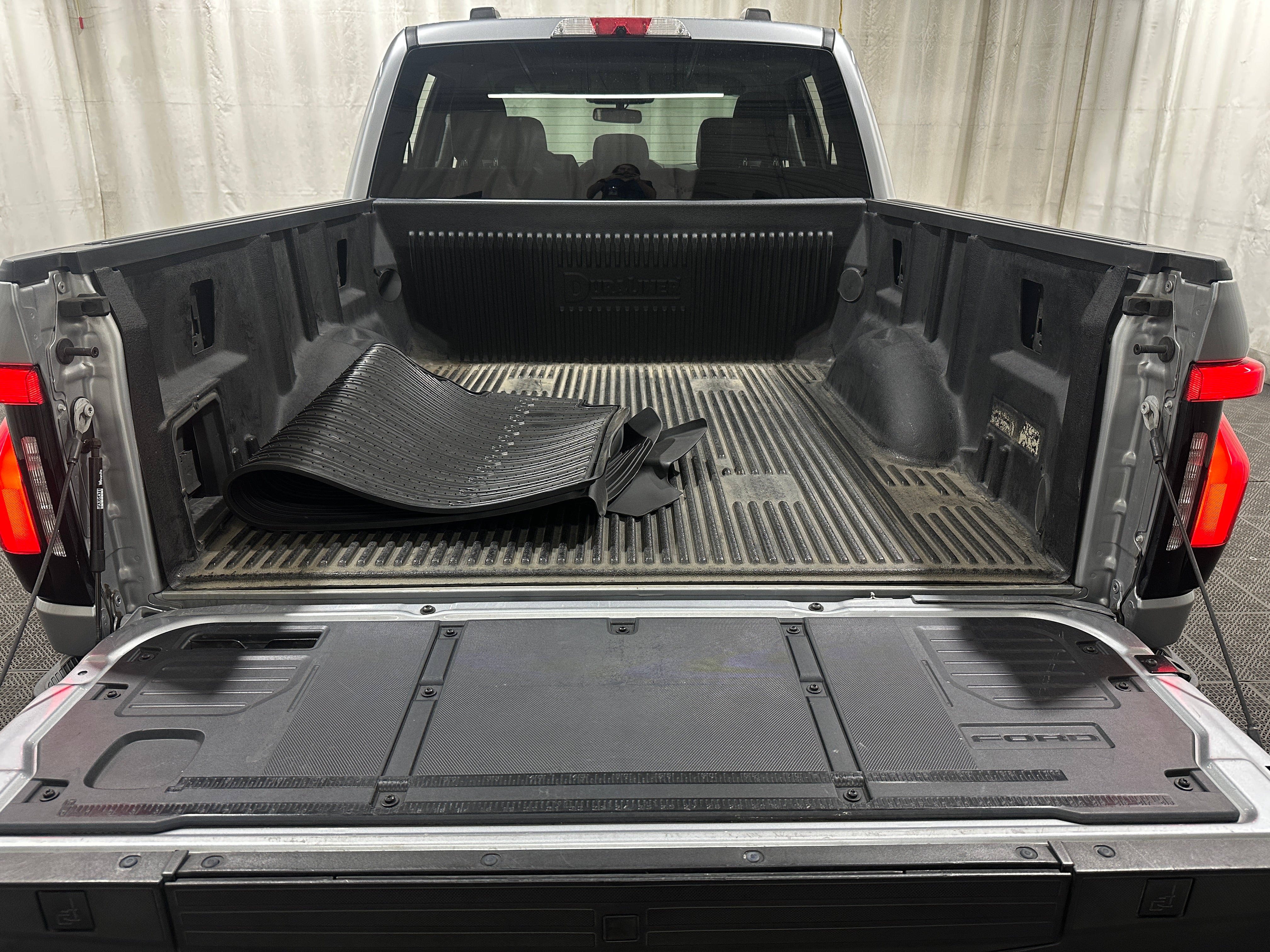 Used 2023 Ford F-150 Lightning XLT with VIN 1FTVW1EL2PWG58391 for sale in Auburn, WA