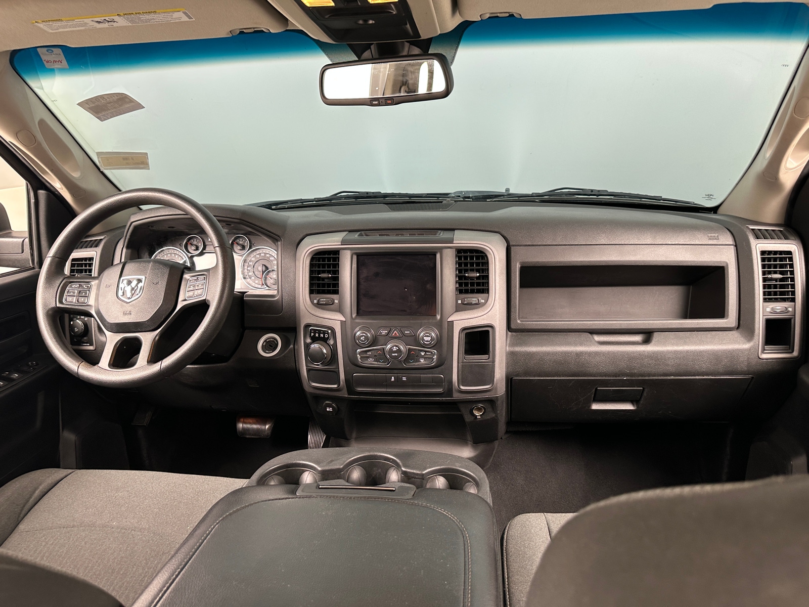 Thumbnail: 2021 RAM 1500 Classic - 3