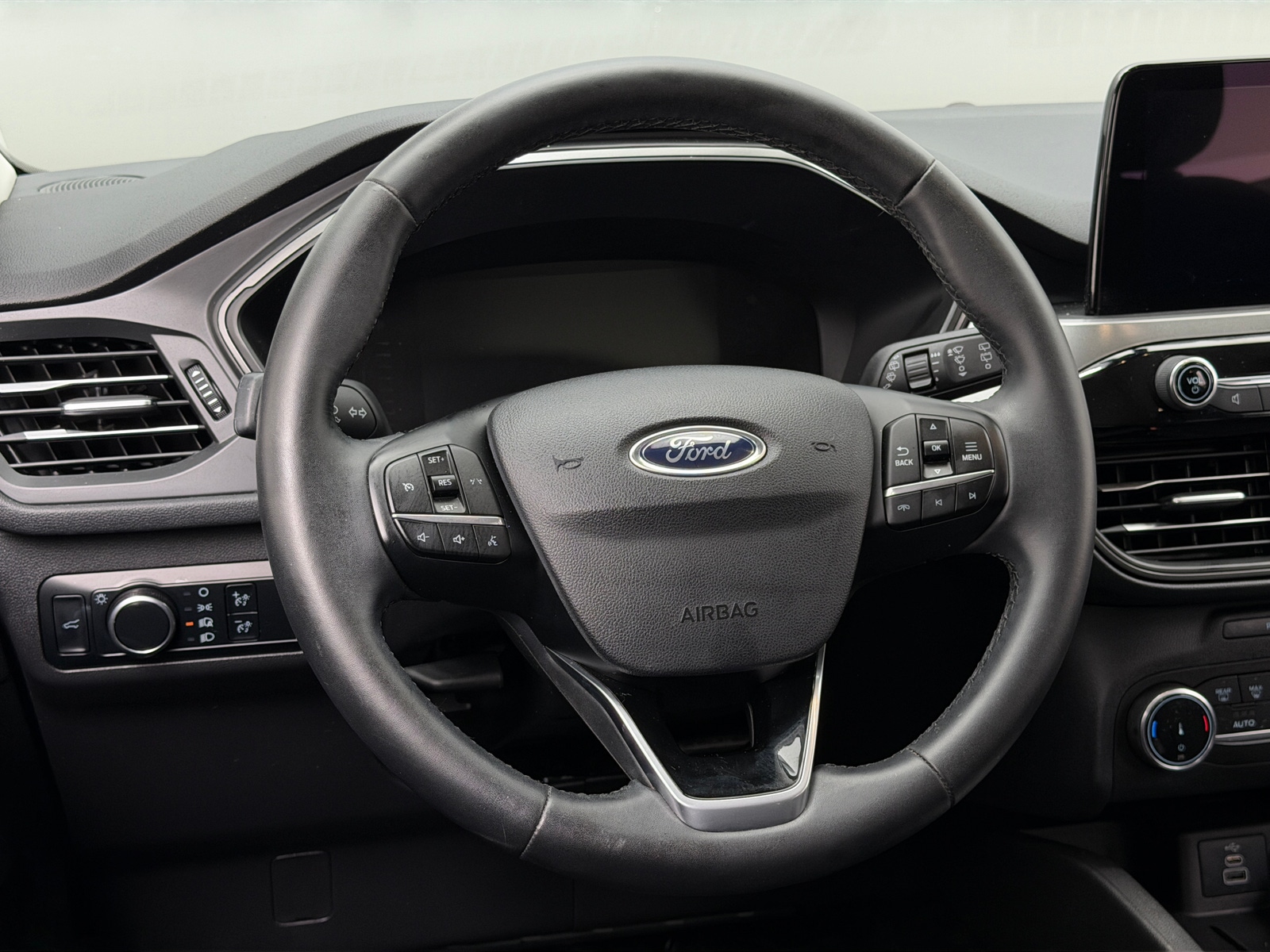 Thumbnail: 2024 Ford Escape - 5